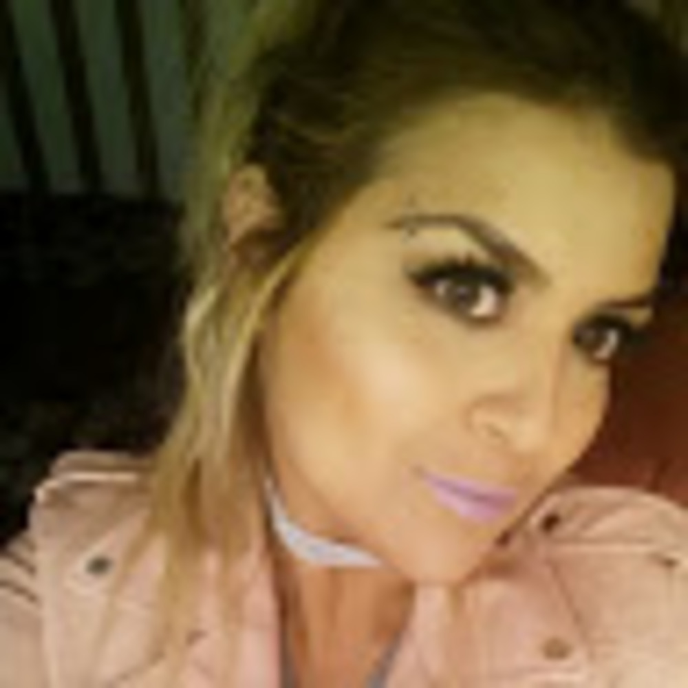 Meet your Posher, Luciana